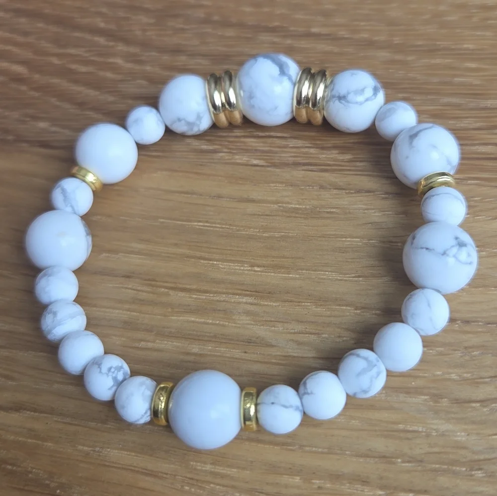 White Howlite Beaded Stretch Bracelet | Handmade